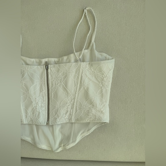 Like New - Whitefox White Corset/Bustier - Picture 3 of 4